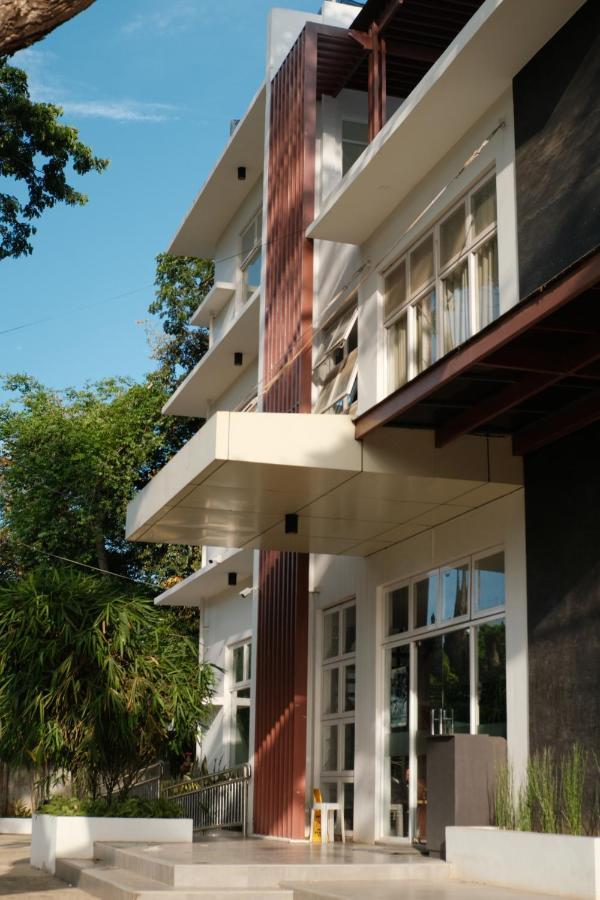 Bambu Suites Puerto Princesa Exterior foto